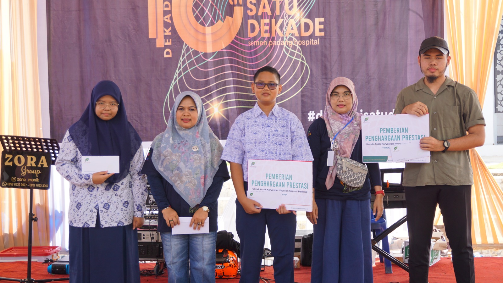  PENGHARGAAN UNTUK ANAK KARYWAN BERPRESTASI